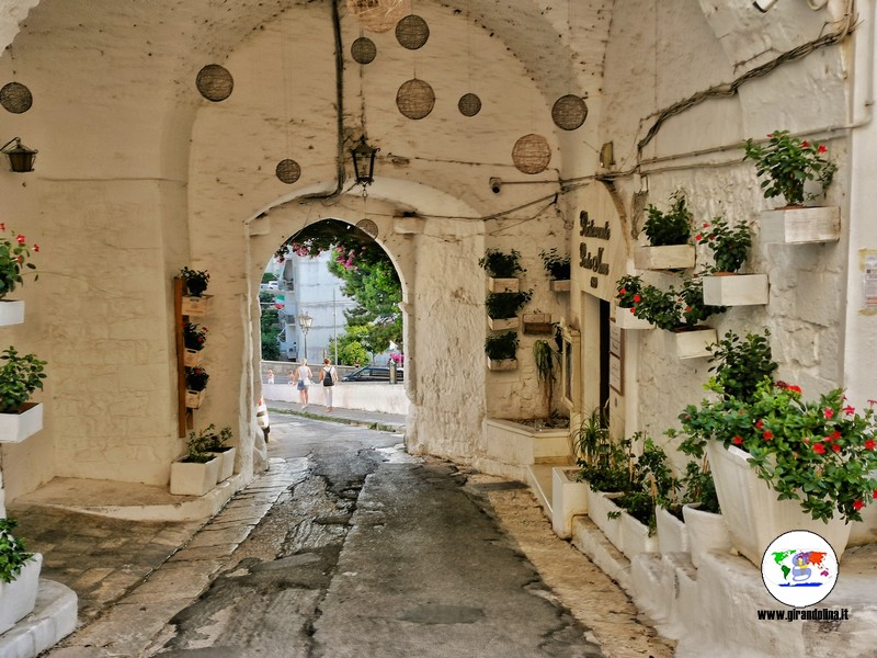 Ostuni con l'Ape Calessino, il centro storico