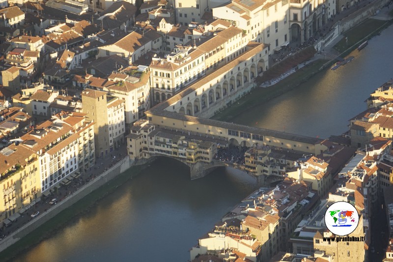 Foto scattata durante il video volo sopra Firenze