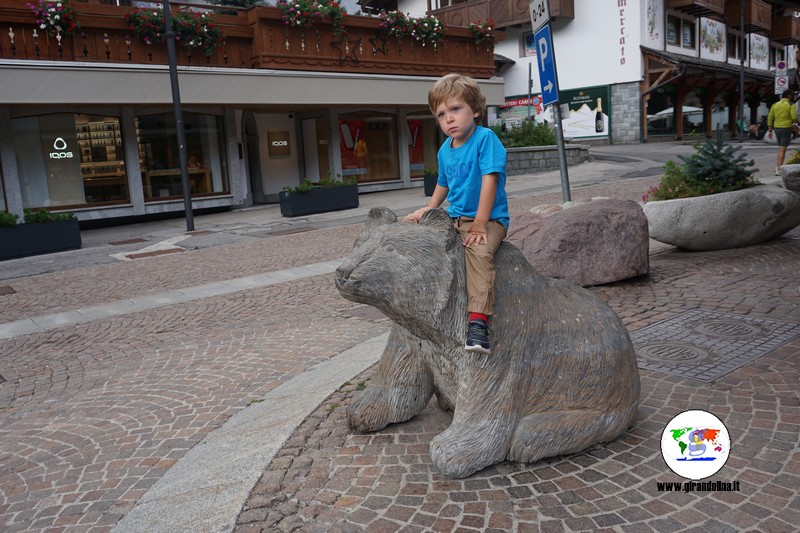 Madonna di Campiglio e l'orso